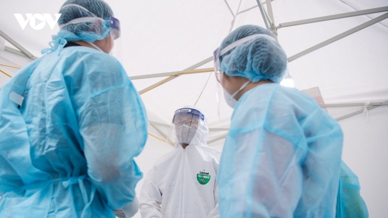 Số ca mắc COVID-19 tăng, nhiều địa phương "đổi màu" cấp độ dịch